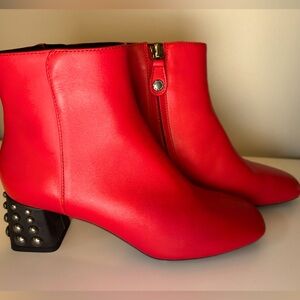 GEOX Seyla Ankle Boots Size 4.5 - 5 Women runs small, zip up